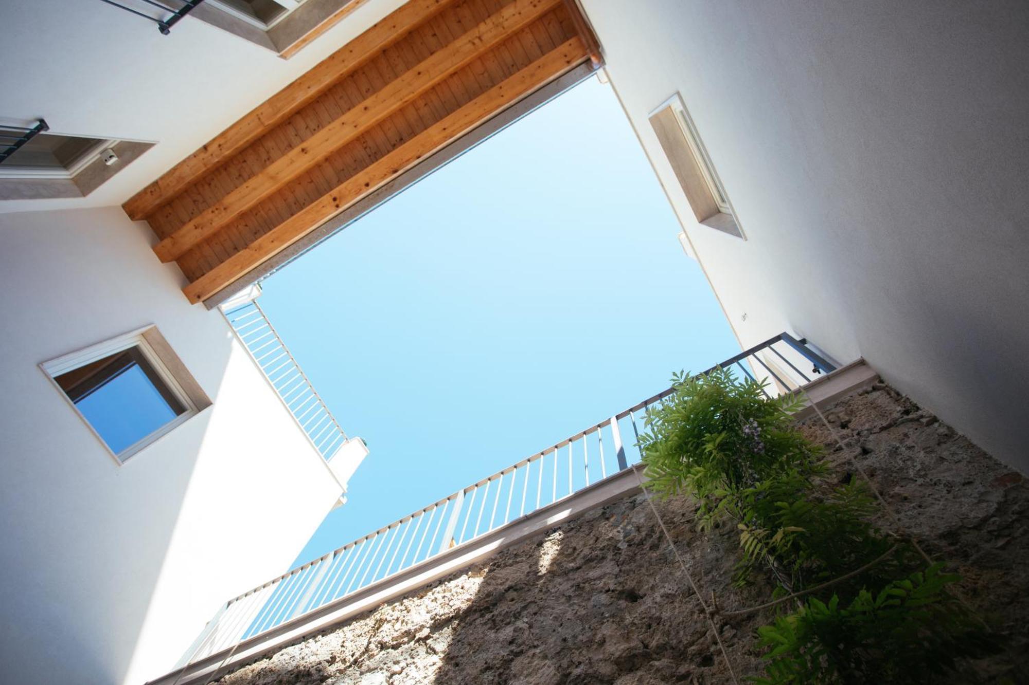 Fortaleza Charme House Syracuse Exterior photo